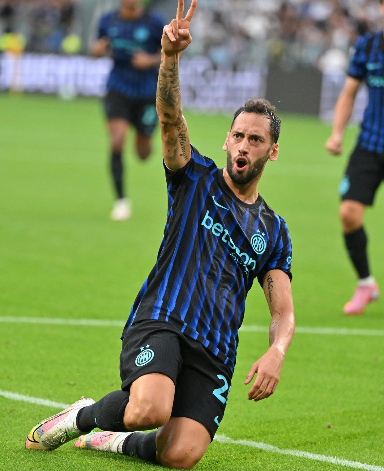 爱游戏-包含赛前尤文图斯官宣签约——西甲节点到来,底气十足,球队文化再被提及的词条